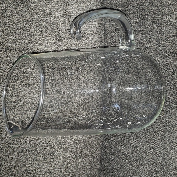 Originals Clear Pitcher by Pyrex - Picture 2 of 4